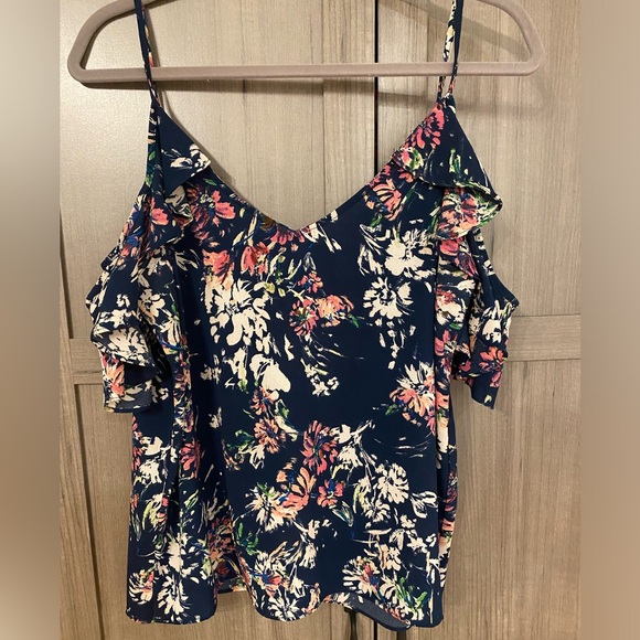 Flowy floral cold shoulder blouse - Picture 1 of 2
